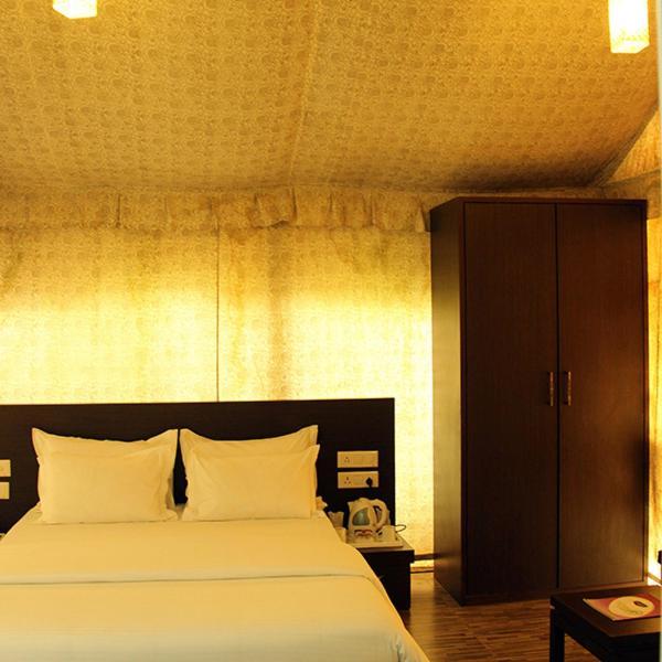 Neelkanth'S Bagar Inn Resort Jhunjhunu Exterior photo